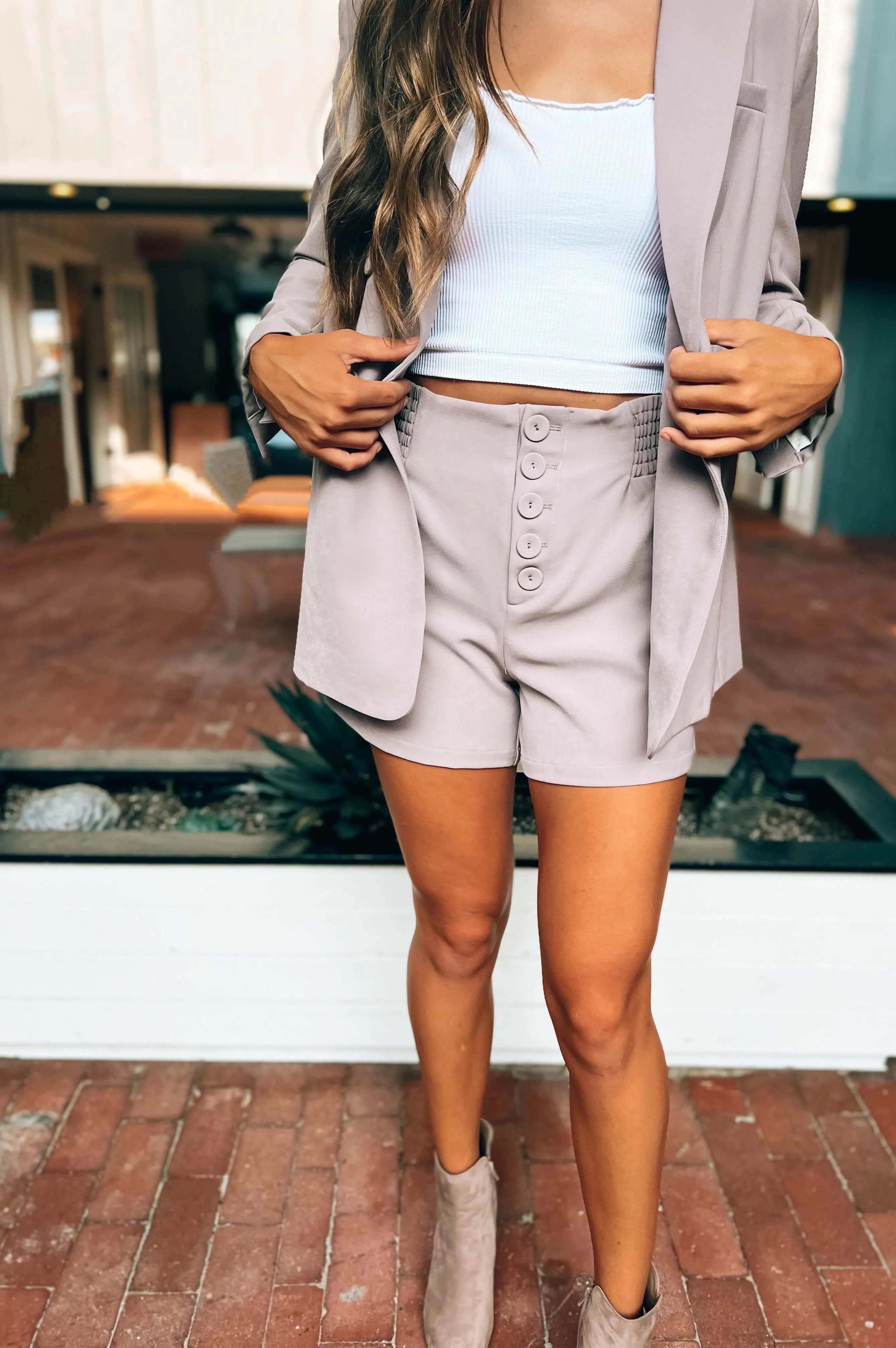 5th Avenue Shorts