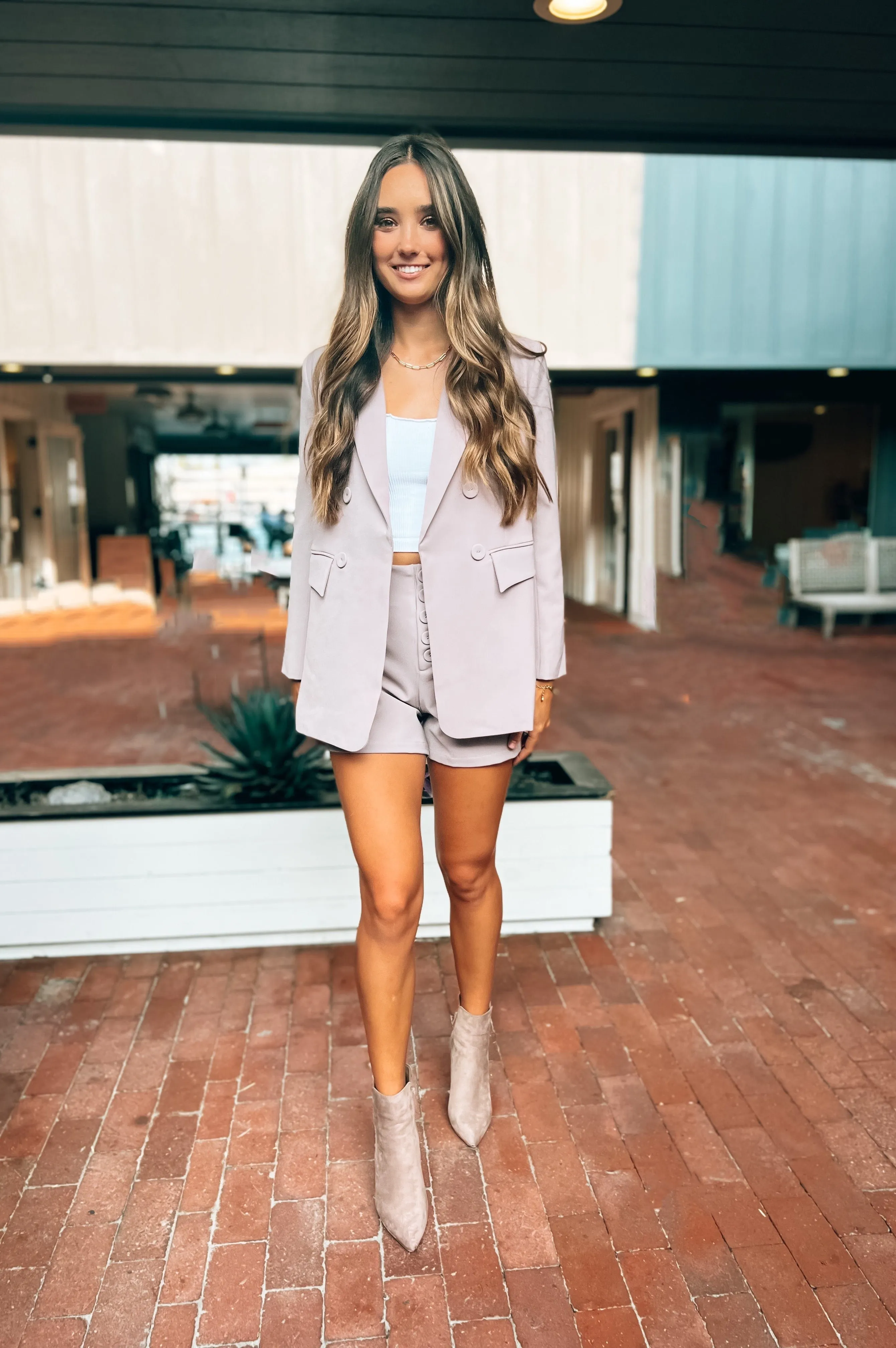 5th Avenue Shorts