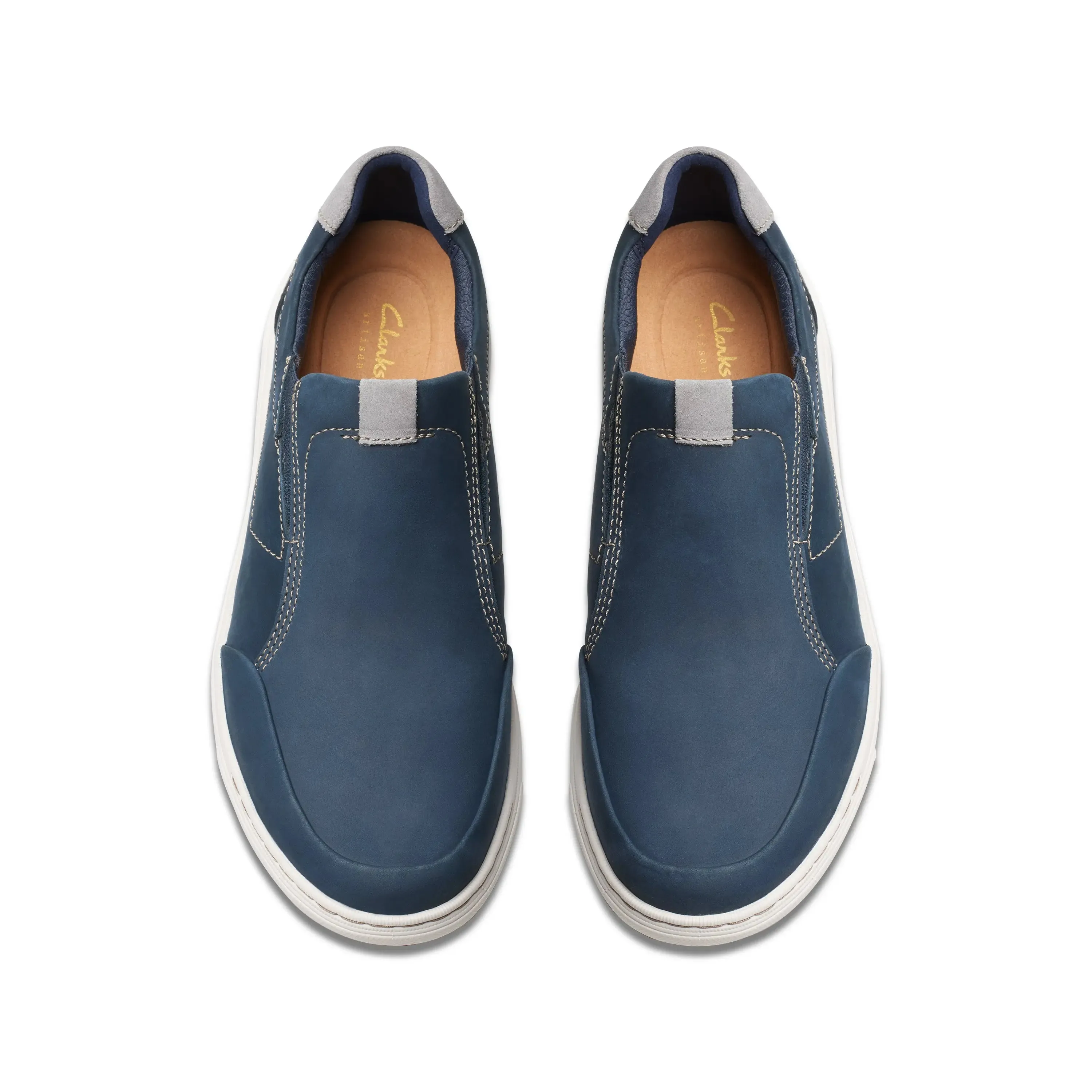 Clarks Mapstone Step – Effortless Comfort & Timeless Style