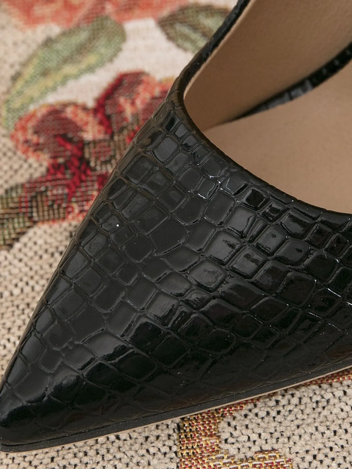 Point Toe Flare Heel Pumps