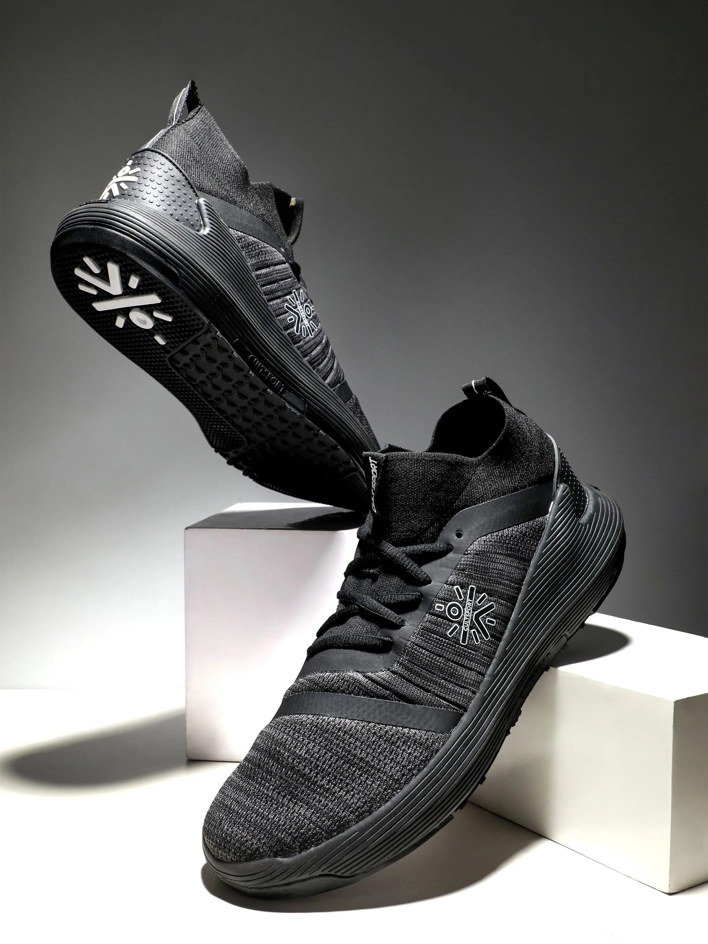 Pro-Train Men Training Shoes - Grey/Black