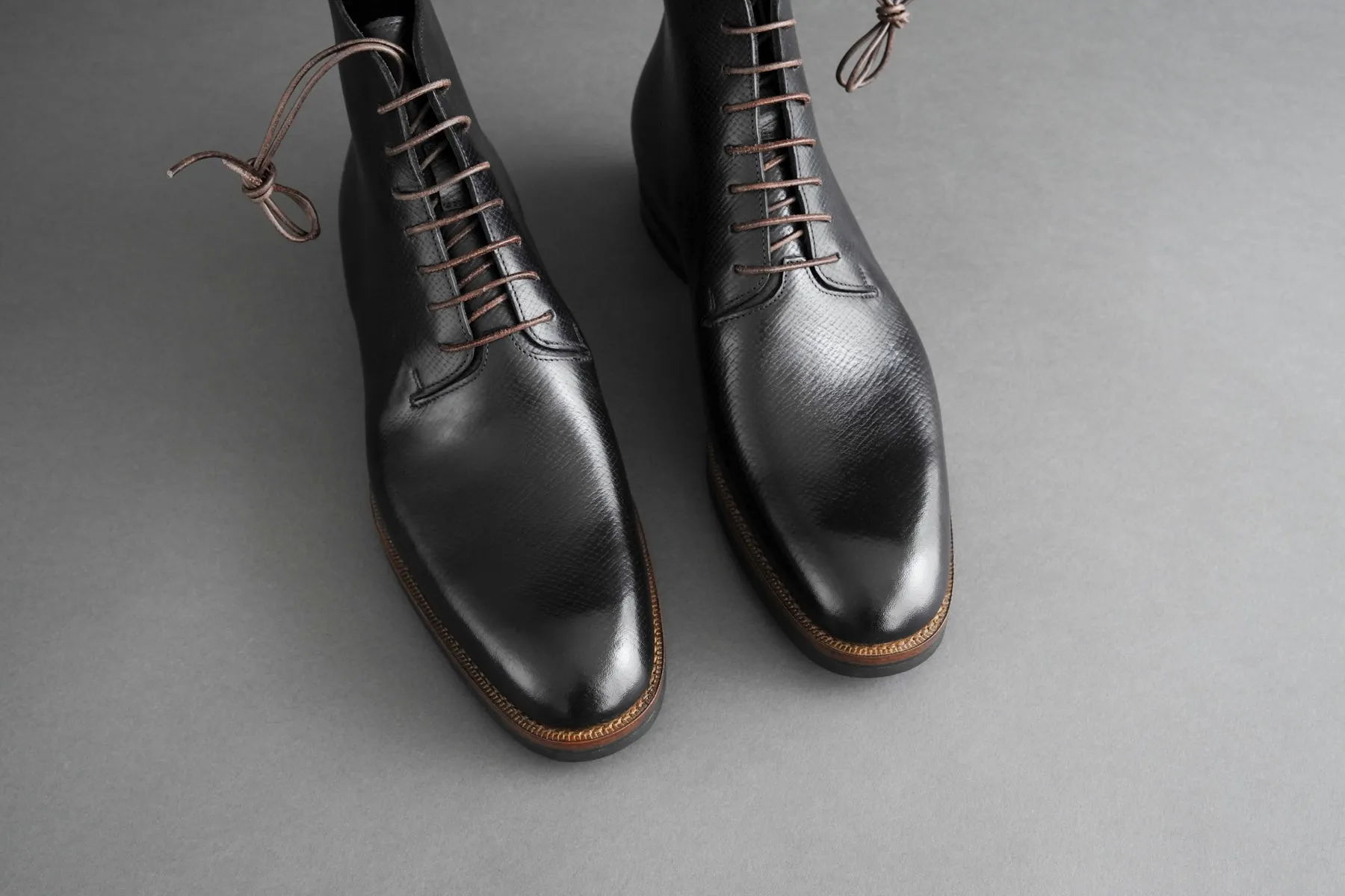 TwoThreeOne.Noir Wholecut Derby Boots from Russian Reindeer