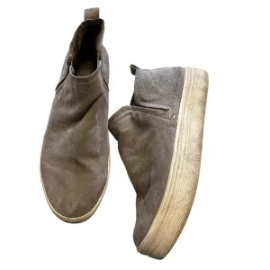 Universal Thread Casual Slip On Suede Sneaker Shoes Size 8.5