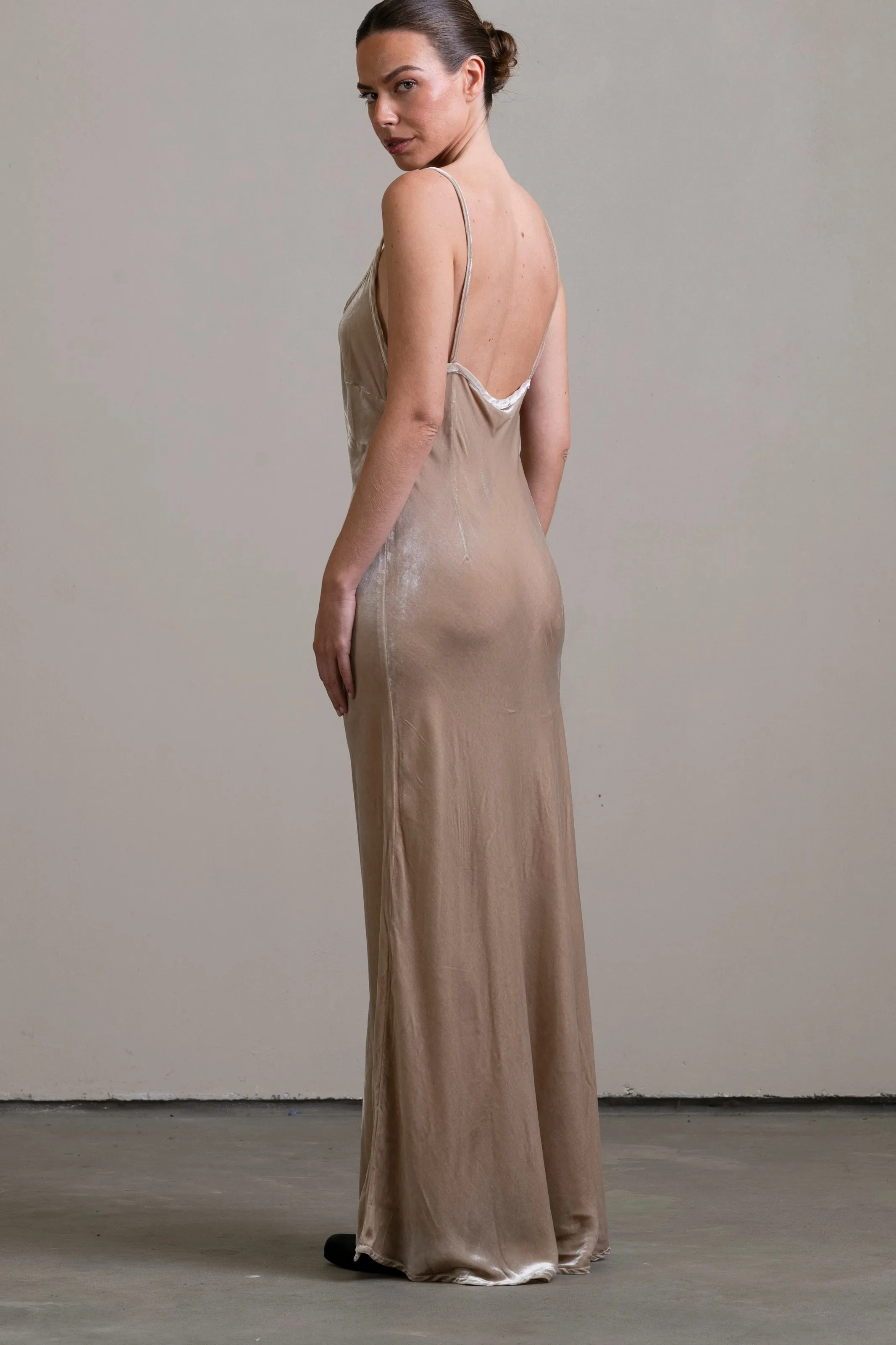 Velvet Bias Slip Stone